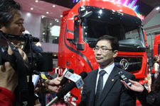 东风商用车公司总经理黄刚 东风商用车公司总经理黄刚