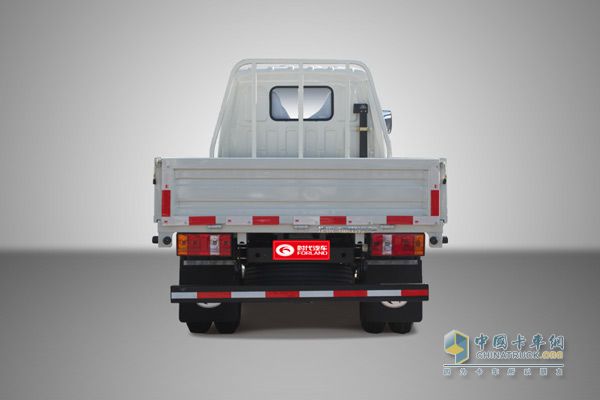 小卡之星3正面图