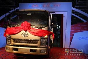 一汽通用公狮l量产下线及产品实拍