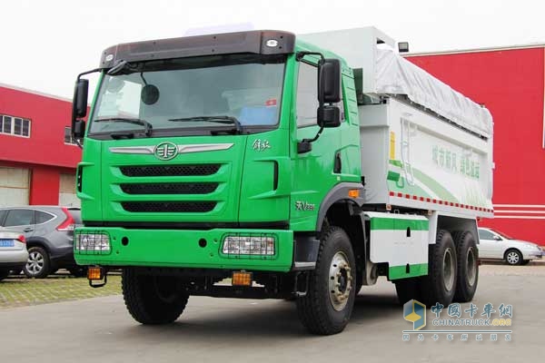 一汽解放青岛  天V重卡 336马力 6X4 自卸车