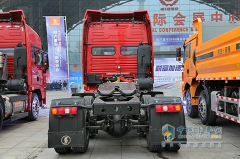 陕汽重卡 X3000 潍柴 430马力 6X4 轻量化 国四万博体育app下载入口