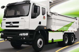 为城市添绿色 霸龙智能渣土车走进“春城”昆明