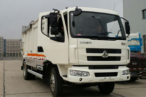 东风柳汽无泄漏压缩式垃圾车问世