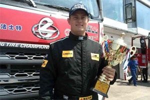 量产车再度PK专业赛车，乘龙H7成功卫冕