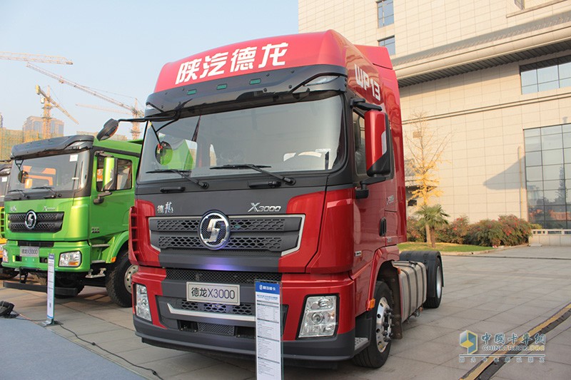 陕汽重卡 德龙X3000 580马力 4X2 万博体育app下载入口
