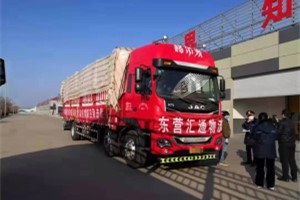 送“五服”共抗疫情  江淮格尔发全力保障疫区物资运输