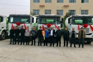 火力全开助销售  联合卡车全国各地交车忙