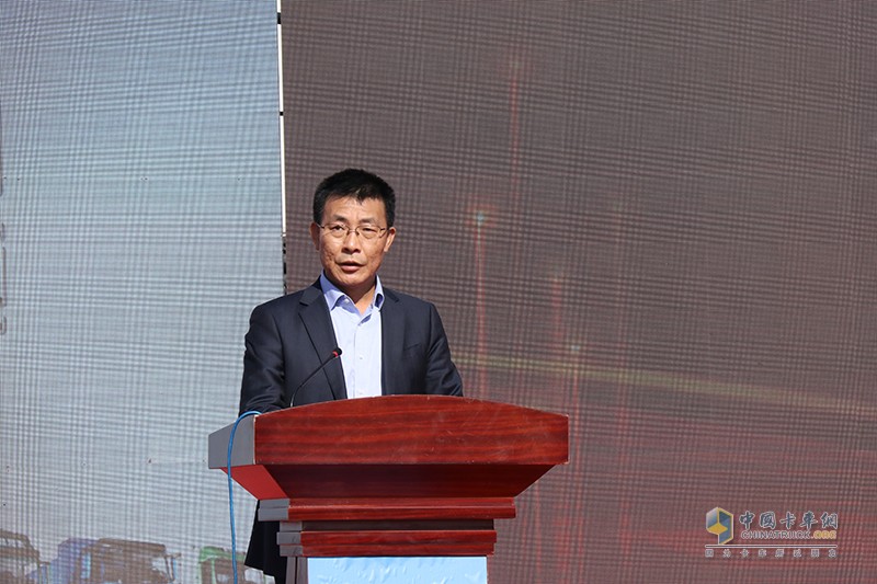 暨首批300辆万博体育app下载入口
交付仪式