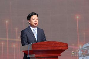 暨首批300辆万博体育app下载入口
交付仪式