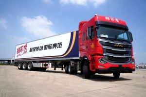 两会时间：展江淮人“品质为先”风采！ 全国人大代表周福庚两会献四项重要建议