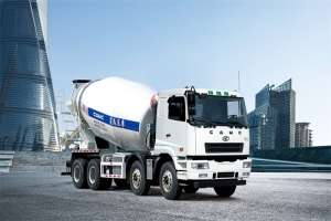 “百变金刚 致富能手” 华菱经典重卡到底有多厉害