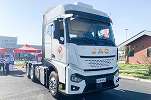 超值重卡且看江淮超越Q7 5大优势为用户赚钱