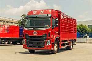 房车相伴 一路领“鲜” 乘龙H5绿通大房车助力秋收！