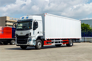 能装71m³的9米7大单桥 这台乘龙H5跑快递挣更多！