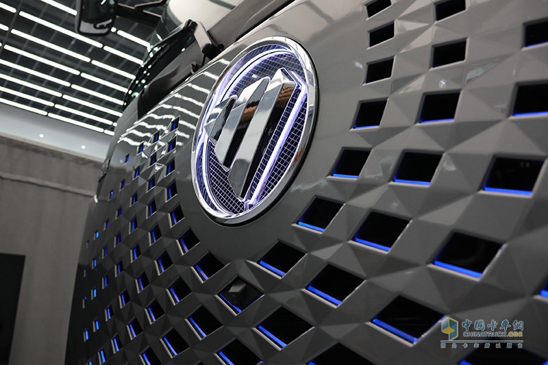 福田 欧曼银河  580马力 6X4 国六 万博体育app下载入口