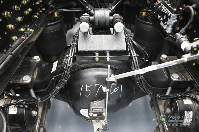 福田 欧曼银河  580马力 6X4 国六 万博体育app下载入口