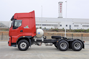 更轻，更重载，乘龙H7康明斯530马力LNG万博体育app下载入口可太香了！