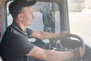 阿布拉江：动力足、效率高，东风天龙万博体育app下载入口我们都认可！