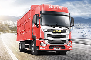 江淮重卡性能品质冠军挑战赛第二期收官 月冠军月行3万5千公里，油耗13余升！