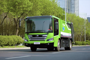 绿变郑州，电动先锋 宇通新能源环卫助力“绿城”高质量发展