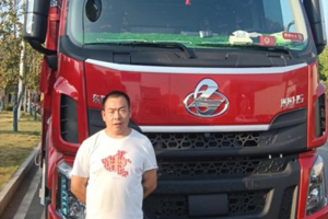 乘龙H5创富版绿通房车：动力强劲油耗低 细节贴心助创富