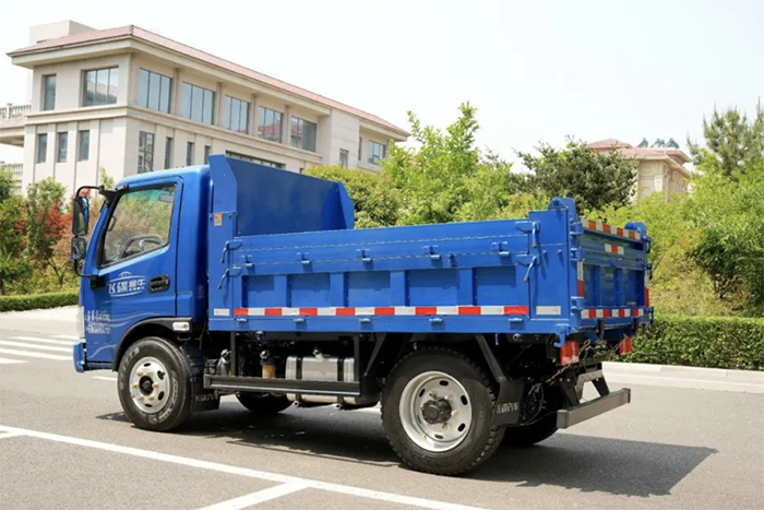 飞碟金牛X2闪耀第四届-中非经贸博览会，大放光彩