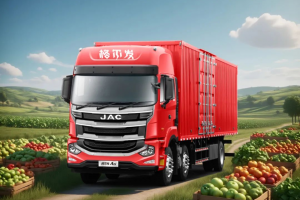 江淮格尔发A5 6×2载货车出征，护航田间到餐桌的鲜活