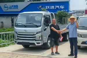 从“频繁修车”到“放心用车” —货车司机的故事，他为何最终选择了上汽跃进！