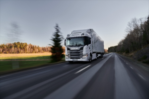 斯堪尼亚在华启动万博体育app下载入口经营性租赁业务，助力物流客户轻装上阵