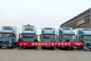 火爆交车！中国重汽HOWO轻卡势不可挡 首季喜迎开门红