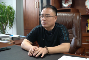 一年省出400万！宁夏资深物流人张总靠联合重卡跑赢微利时代