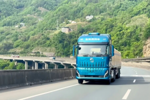 东风商用车：选择or努力，谁更重要？TA们的答案是……