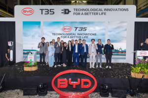 比亚迪T35纯电动小卡新加坡上市 引领绿色物流新风尚