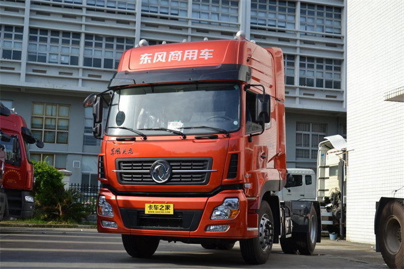 东风商用车 新天龙准重卡 270马力 4X2 国四万博体育app下载入口
(DFL4160B2)