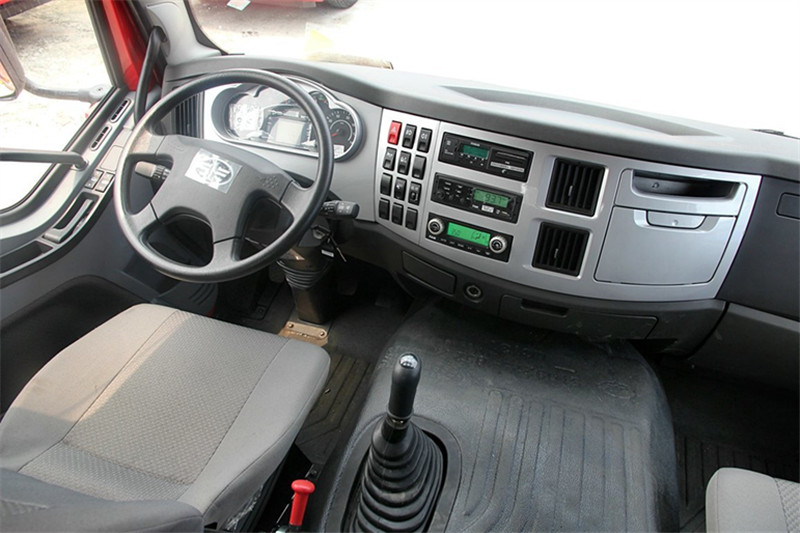 一汽解放 J6M准重卡 320马力 4X2 国四万博体育app下载入口(CA4180P63K2E4)