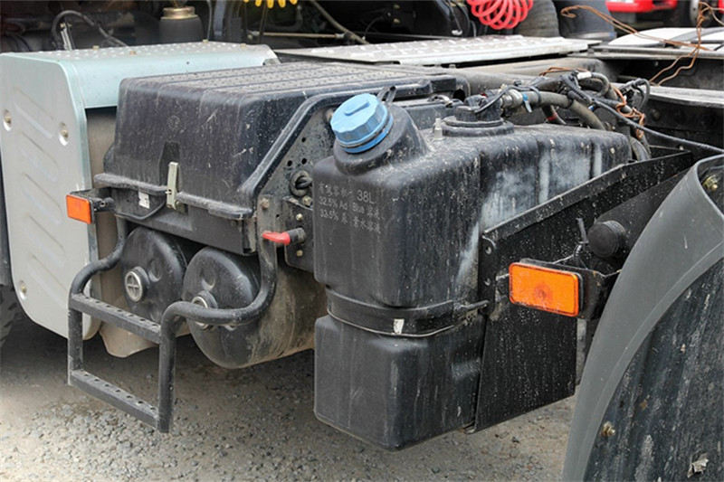 一汽解放 J6M准重卡 320马力 4X2 国四万博体育app下载入口(CA4180P63K2E4)