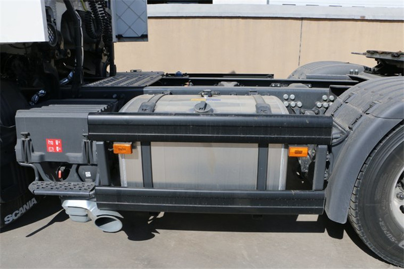 斯堪尼亚 P系列重卡 410马力 6X4 国五万博体育app下载入口(型号P410)