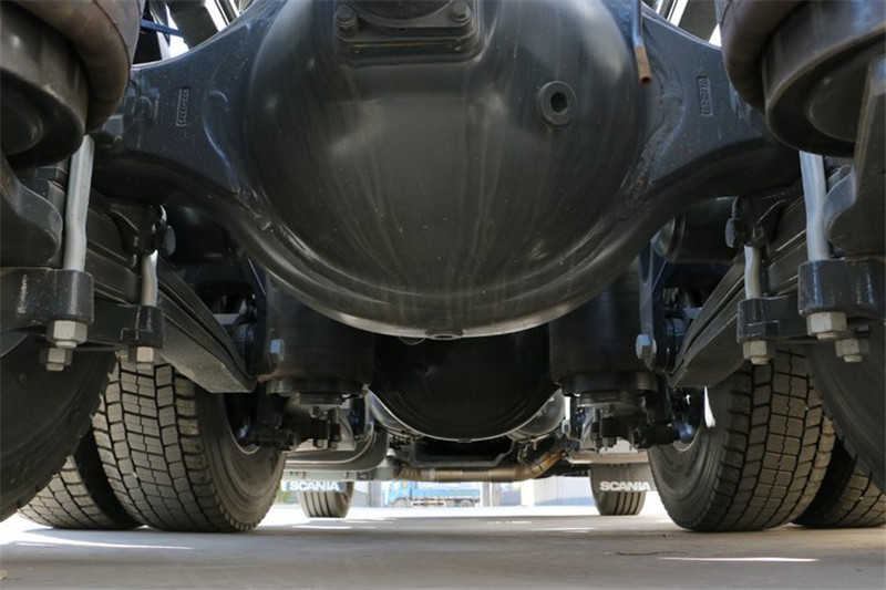 斯堪尼亚 P系列重卡 410马力 6X4 国五万博体育app下载入口(型号P410)