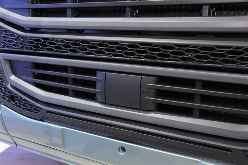 沃尔沃 新FH重卡 500马力 4X2 国五万博体育app下载入口