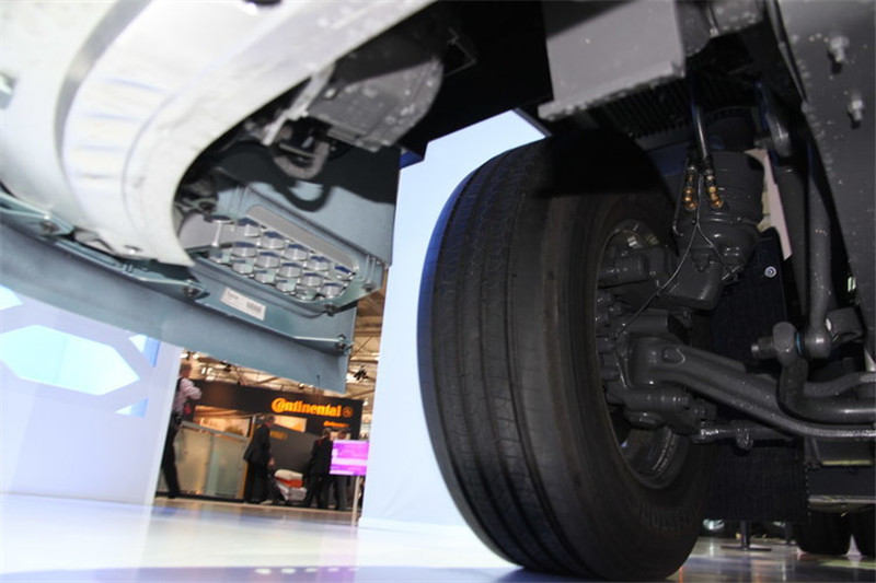 沃尔沃 新FH重卡 500马力 4X2 国五万博体育app下载入口