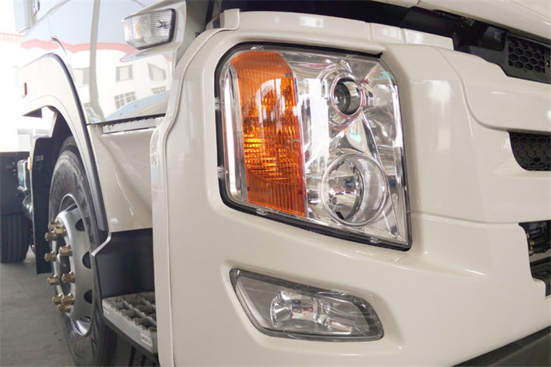 重汽王牌 W5B-H重卡 340马力 4X2 国四万博体育app下载入口(10档)(CDW4180A1T4J)