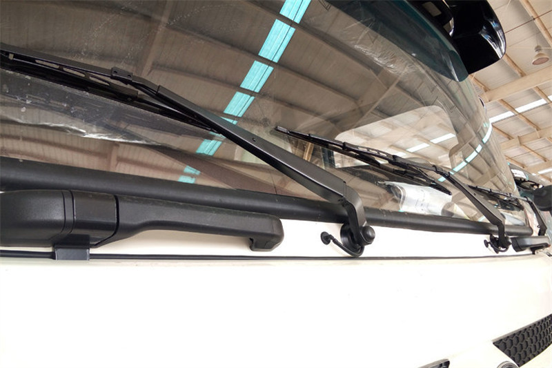 重汽王牌 W5B-H重卡 340马力 4X2 国四万博体育app下载入口(10档)(CDW4180A1T4J)