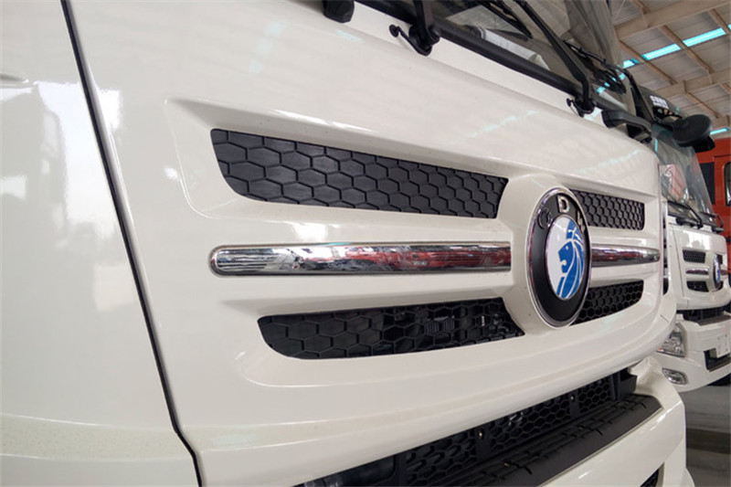 重汽王牌 W5B-H重卡 340马力 4X2 国四万博体育app下载入口(10档)(CDW4180A1T4J)