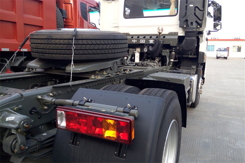 重汽王牌 W5B-H重卡 340马力 4X2 国四万博体育app下载入口(12档)(CDW4180A1T4J)重汽王牌 W5B-H重卡 340马力 4X2 国四万博体育app下载入口(12档)(CDW4180A1T4J)