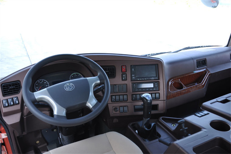 重汽王牌 W5B重卡 340马力 6X4 国五万博体育app下载入口(12档)(CDW4250A1T5)