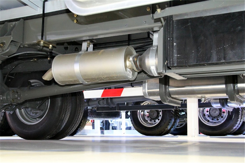 重汽王牌 W1系 68马力 2.8米 国四双排栏板载货微卡(CDW1030S5M4)