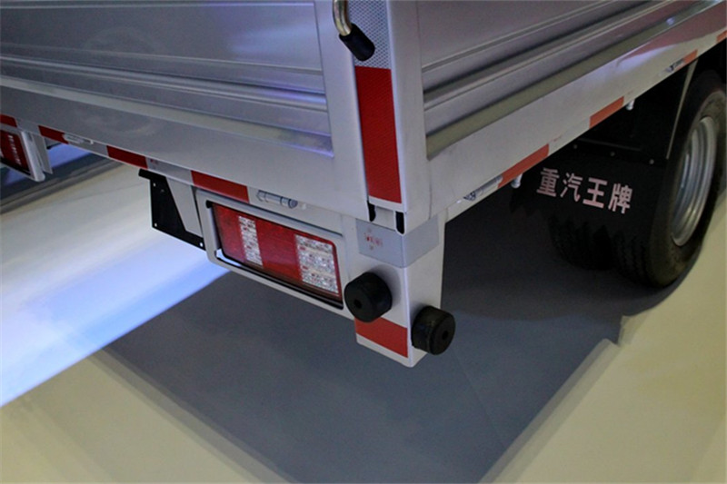 重汽王牌 W1系 68马力 2.8米 国四双排栏板载货微卡(CDW1030S5M4)