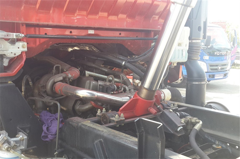 中国重汽 豪曼 130马力 4X2 3.8米 国四自卸车(ZZ3048F18DB1)