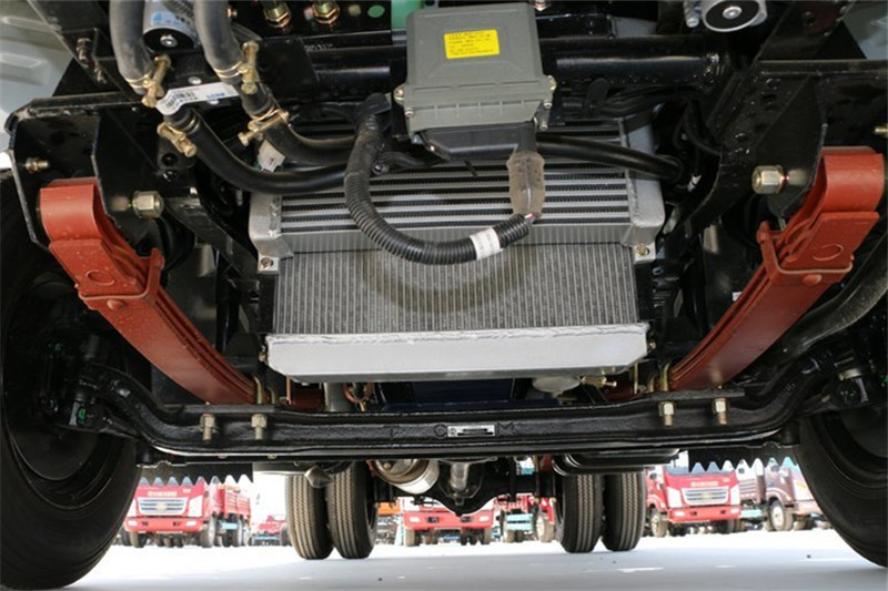 唐骏欧铃 K1系列 82马力 3.4米 4X2 国五排半栏板轻卡(ZB1041KPD6V)