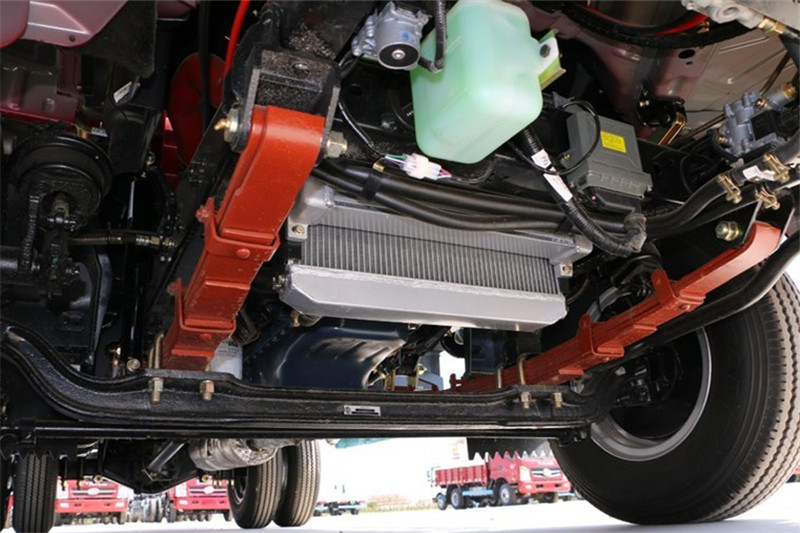 唐骏欧铃 K3系列 117马力 4.2米 4X2 国五单排栏板轻卡(ZB1040JDD6V) 